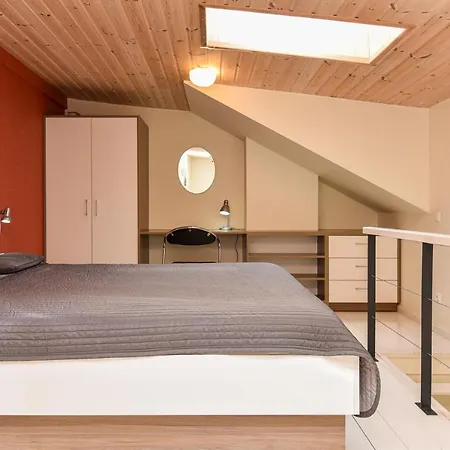 Apartament Grey Red Połąga